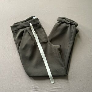 Aritzia Wilfred Allant Pants